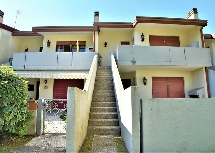 Апартаменты Villaggio Anna *